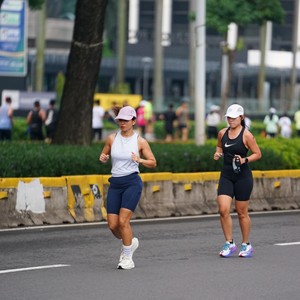 Race photo from FIRST SUNDAY RUN