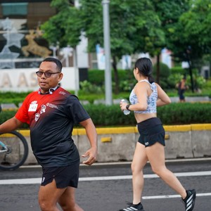 Race photo from FIRST SUNDAY RUN