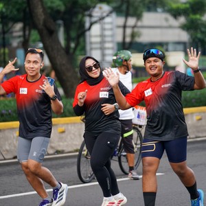 Race photo from FIRST SUNDAY RUN