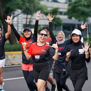 Race photo from FIRST SUNDAY RUN