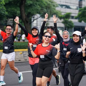 Race photo from FIRST SUNDAY RUN