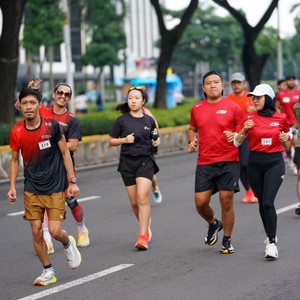 Race photo from FIRST SUNDAY RUN