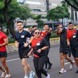 Race photo from FIRST SUNDAY RUN