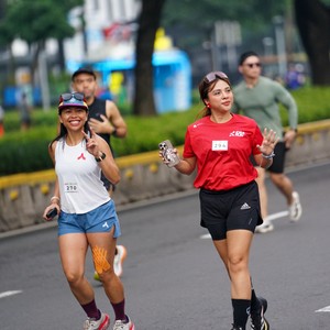 Race photo from FIRST SUNDAY RUN