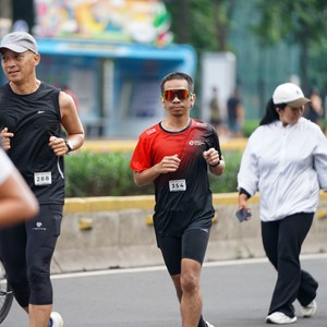 Race photo from FIRST SUNDAY RUN