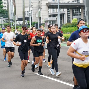 Race photo from FIRST SUNDAY RUN