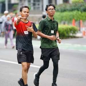 Race photo from FIRST SUNDAY RUN