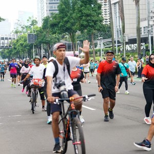 Race photo from FIRST SUNDAY RUN