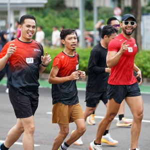 Race photo from FIRST SUNDAY RUN