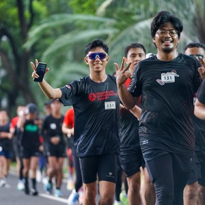 Race photo from FIRST SUNDAY RUN