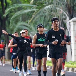 Race photo from FIRST SUNDAY RUN