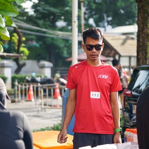 Race photo from FIRST SUNDAY RUN