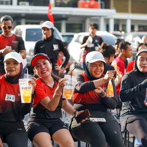 Race photo from FIRST SUNDAY RUN