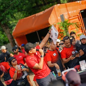 Race photo from FIRST SUNDAY RUN