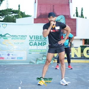 Race photo from VIBES AND STRENGTH CAMP ABR 2025