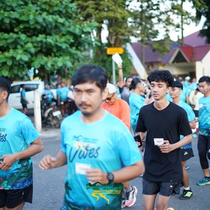 Race photo from VIBES AND STRENGTH CAMP ABR 2025