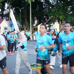 Race photo from VIBES AND STRENGTH CAMP ABR 2025
