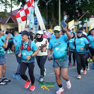 Race photo from VIBES AND STRENGTH CAMP ABR 2025