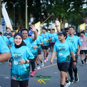 Race photo from VIBES AND STRENGTH CAMP ABR 2025