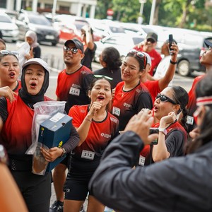 Race photo from FIRST SUNDAY RUN