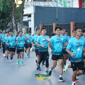 Race photo from VIBES AND STRENGTH CAMP ABR 2025