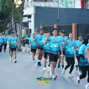Race photo from VIBES AND STRENGTH CAMP ABR 2025