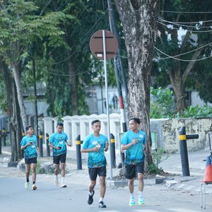 Race photo from VIBES AND STRENGTH CAMP ABR 2025