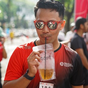 Race photo from FIRST SUNDAY RUN