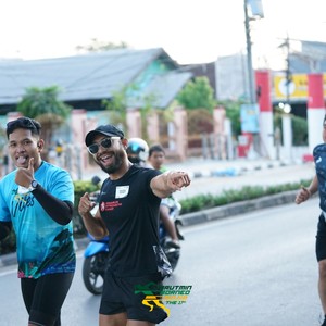 Race photo from VIBES AND STRENGTH CAMP ABR 2025