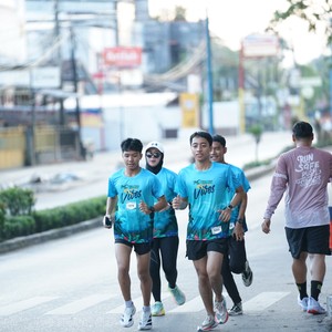 Race photo from VIBES AND STRENGTH CAMP ABR 2025
