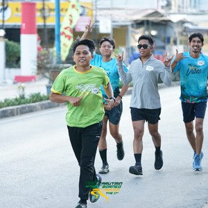 Race photo from VIBES AND STRENGTH CAMP ABR 2025