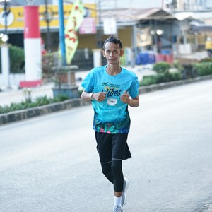 Race photo from VIBES AND STRENGTH CAMP ABR 2025