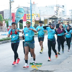 Race photo from VIBES AND STRENGTH CAMP ABR 2025