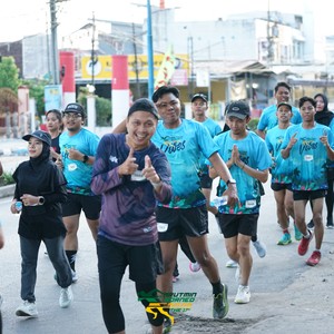 Race photo from VIBES AND STRENGTH CAMP ABR 2025