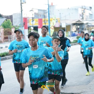 Race photo from VIBES AND STRENGTH CAMP ABR 2025