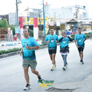 Race photo from VIBES AND STRENGTH CAMP ABR 2025