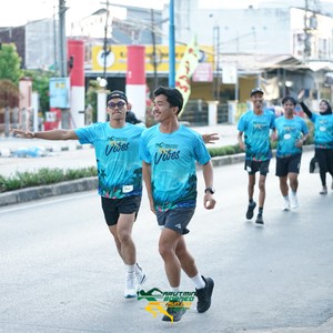 Race photo from VIBES AND STRENGTH CAMP ABR 2025