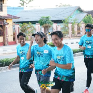Race photo from VIBES AND STRENGTH CAMP ABR 2025