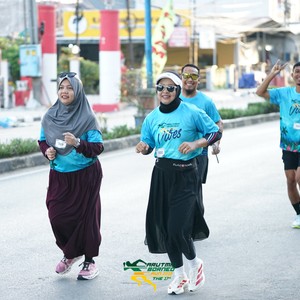 Race photo from VIBES AND STRENGTH CAMP ABR 2025