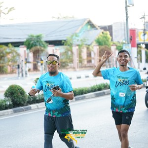 Race photo from VIBES AND STRENGTH CAMP ABR 2025
