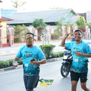 Race photo from VIBES AND STRENGTH CAMP ABR 2025