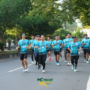 Race photo from VIBES AND STRENGTH CAMP ABR 2025
