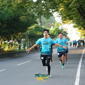 Race photo from VIBES AND STRENGTH CAMP ABR 2025