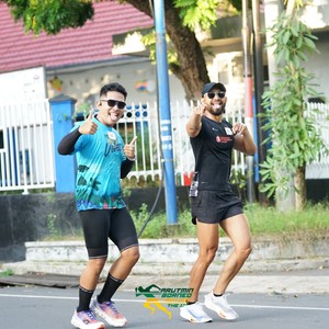 Race photo from VIBES AND STRENGTH CAMP ABR 2025
