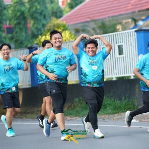 Race photo from VIBES AND STRENGTH CAMP ABR 2025