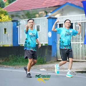 Race photo from VIBES AND STRENGTH CAMP ABR 2025
