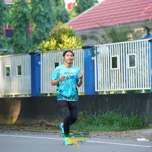 Race photo from VIBES AND STRENGTH CAMP ABR 2025