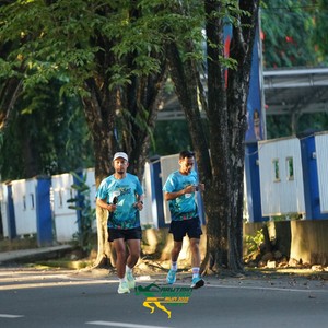 Race photo from VIBES AND STRENGTH CAMP ABR 2025