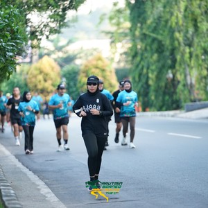 Race photo from VIBES AND STRENGTH CAMP ABR 2025