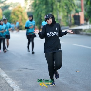 Race photo from VIBES AND STRENGTH CAMP ABR 2025